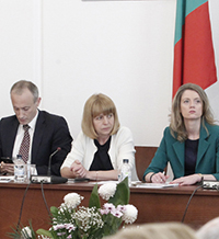 Автономия – да, но каква