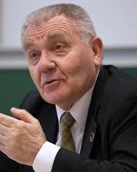 проф. Жан-Пиер Бургиньон