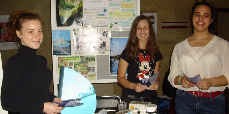 „Обърната класна стая“