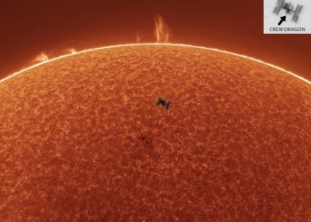 В прегръдките на Слънцето