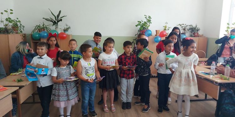 За хляба, водата и за още други неща