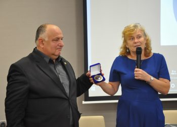 Поглед към бъдещето