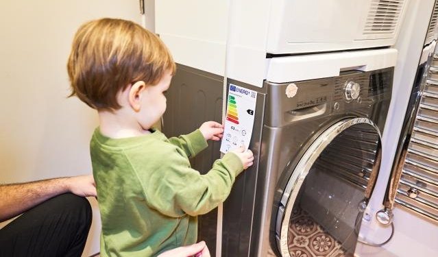 Чрез устойчиви продукти към ресурсна независимост