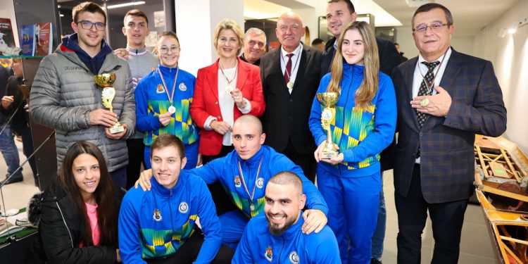 Спортната академия с олимпийски център