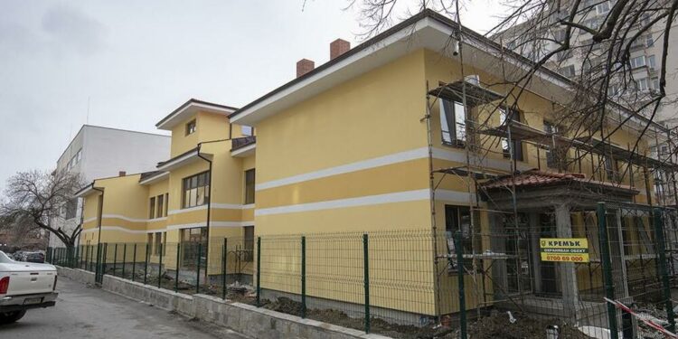 Над 10,6 млн. лв. за ясли, детски градини и училища