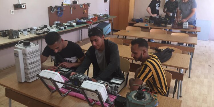 Ветрогенератор на покрива