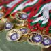 Усмивките събираме, изваждаме тъгата
