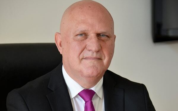 Министър Цоков поиска повече пари за образование