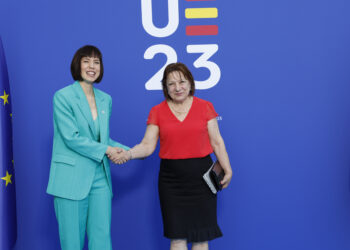 България залага на научната дипломация