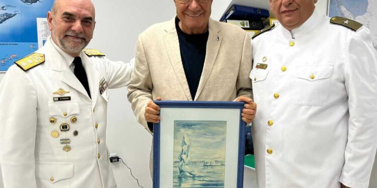 Отново време  за Антарктика