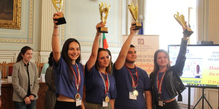 „Носии на бъдещето“ е най-добрата бизнес идея за 2024 г.