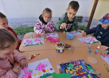 Педагозите искат промени в приобщаващото образование