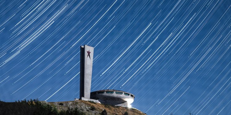 Tворчество: Есета от национален конкурс „Физиката в моя свят“