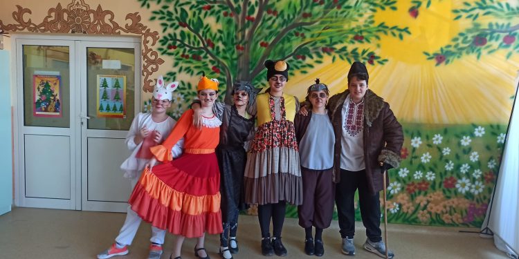 Министерството на образованието и науката предлага през 2025 г. да се изпълняват 24 национални програми за развитие на образованието. Двете нови предложения са НП "Бъдеще за таланти" и НП "Умения на фокус"