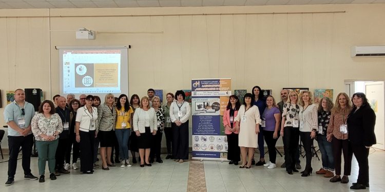 Училищна лаборатория подкрепя научните иновации в образованието