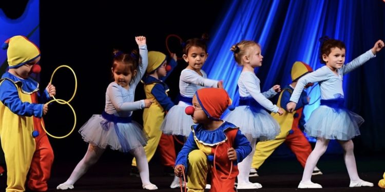 Снимка на деня: Детска радост