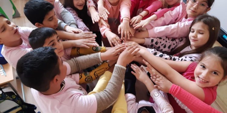 Децата от НУ в Стрелча учат миналото на региона в неформална среда