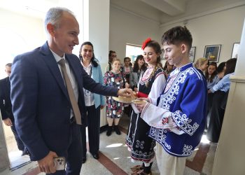 Снимка на броя: STEM център „Елисавета Вазова“