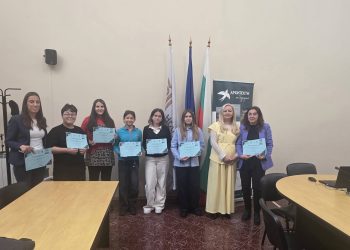 Ученици от ОУ „Проф. Марин Дринов“ – Кюстендил, се представиха убедително в интердисциплинарното състезание и научната конференция „Креативни умове на бъдещето“ 2026