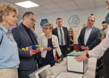 Трите регионални STEM центъра отварят врати за обучения