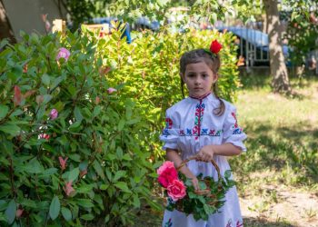 Всеки месец децата от ДГ №23 „Иглика“ във Варна опознават различна страна