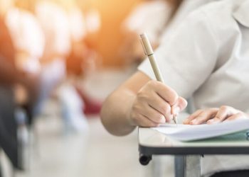 Над 53 500 четвъртокласници се явиха на Kационално външно оценяване по български език и литература